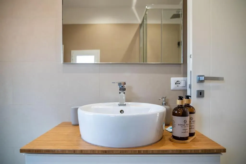 Appartamento Sky Domus Rome Historic Center Penthouse With Jacuzzi 0*,  Italia